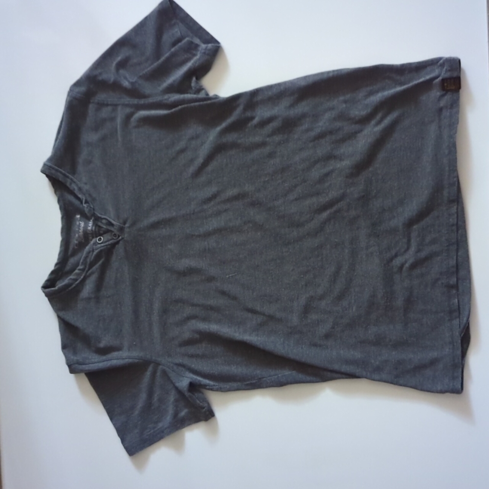 Lucky Brand short sleeve henley - SZ Medium